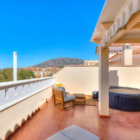 Stunning Penthouse Appartement Fuengirola